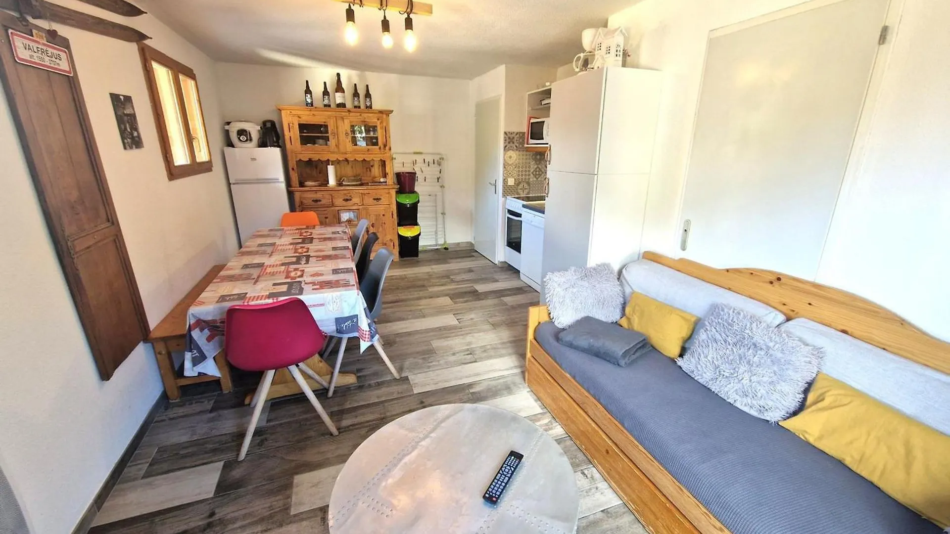 Apartment Bel Appartement 4 Pieces Pour 8, Pres Des Pistes A Valfrejus - Fr-1-265-185